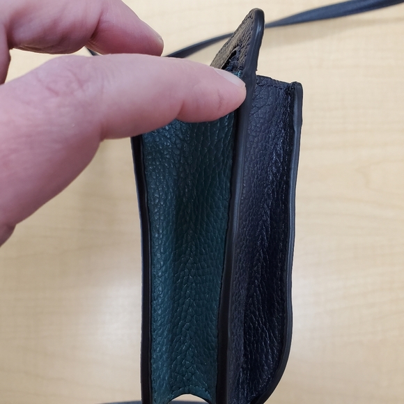 Crossbody Purse - Picture 3 of 4